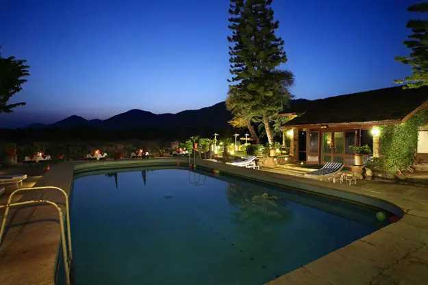 Hotel Shikarbadi